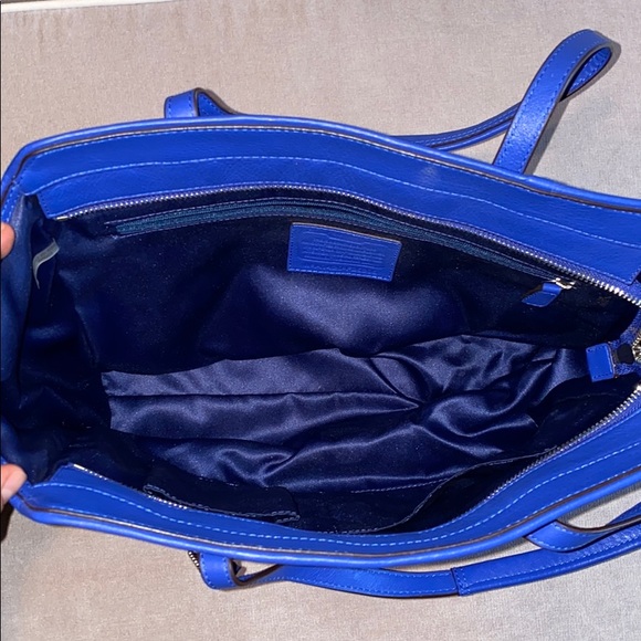 Coach Purse - Picture 7 of 16